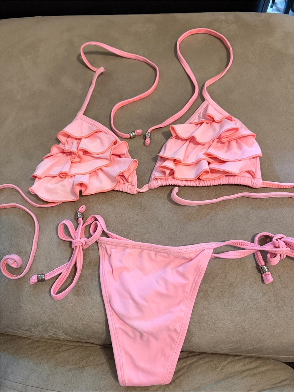 Brazilian bikini with ruffles